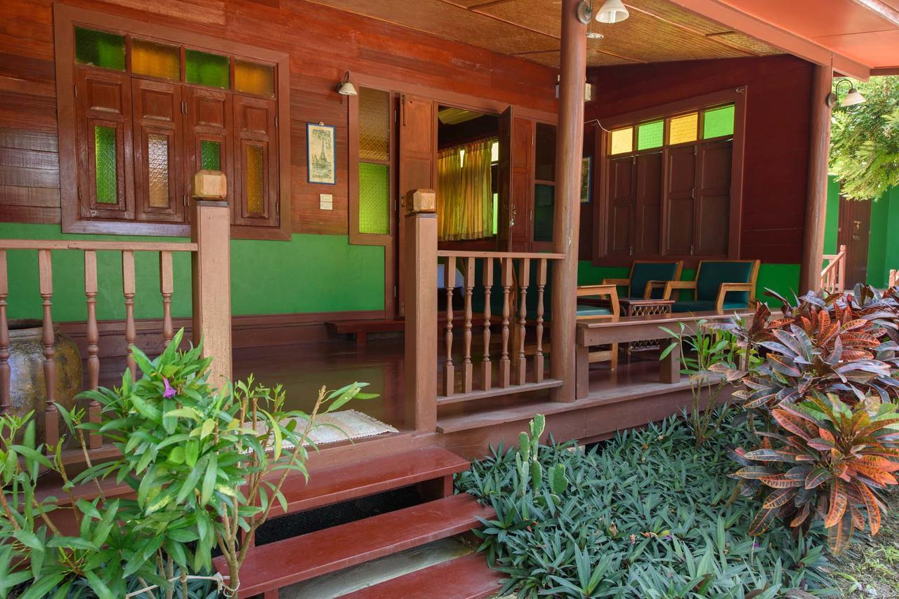 Ruen Khaoyai Hotel Pakchong Exterior photo